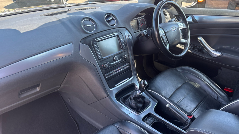 Ford Mondeo 2.0 TDCi 163 Titanium X Business Edition 5dr Diesel Hatchback